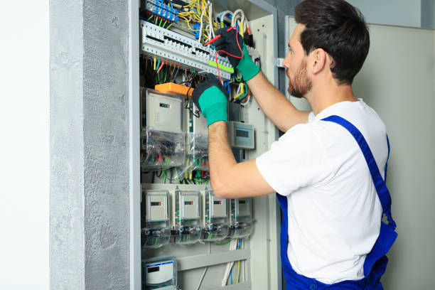 Best Emergency Electrical Repair  in Roseland, FL